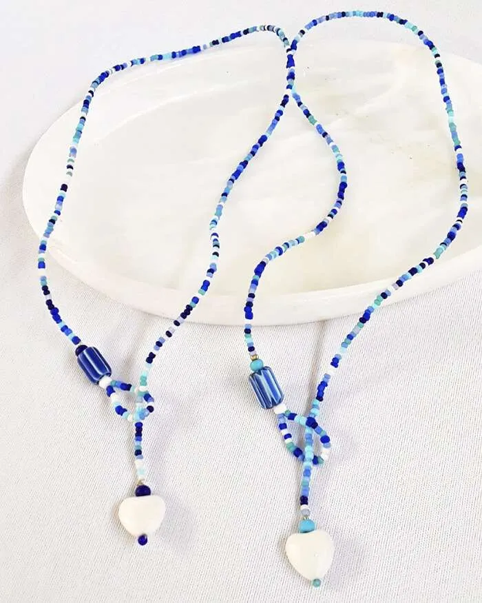 Gargantilla ojal corazón blanco